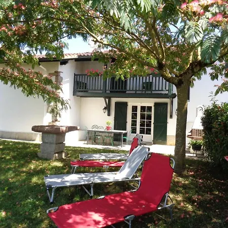 Semesterbostad Maison Etxebarnia Cote *